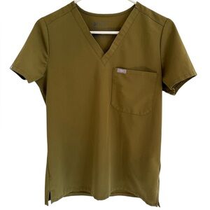 FIGS Caterina One Pocket Women’s Scrub Top in Martini Olive PO 2423, Size XS